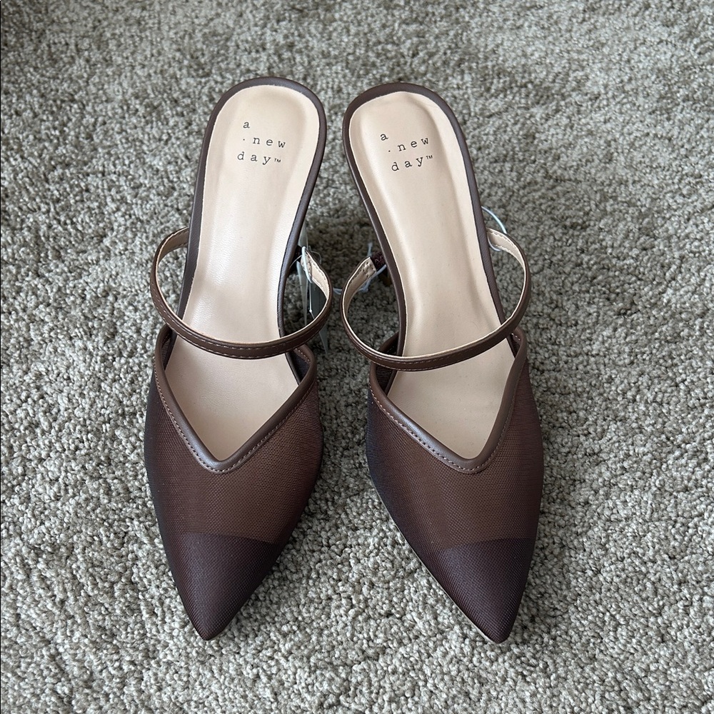 A New Day Women's Brown Pointed-Toe Heels